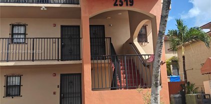 2319 W 60th St Unit #D201, Hialeah