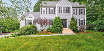 20-D Farmington Dr, Shrewsbury
