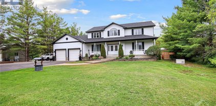 5771 LOMBARDY Drive, Osgoode