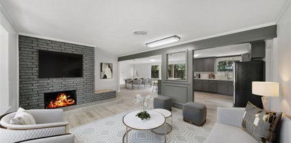 1209 Pine Street, Alvin