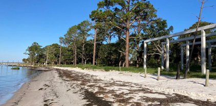 3092 Hwy 98 E, Carrabelle
