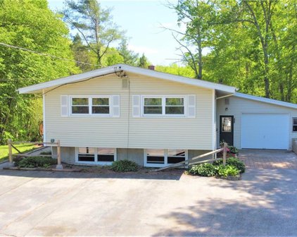 7 Mill  Road, Foster