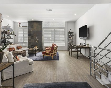 4434  Moorpark Way Unit 106, Toluca Lake