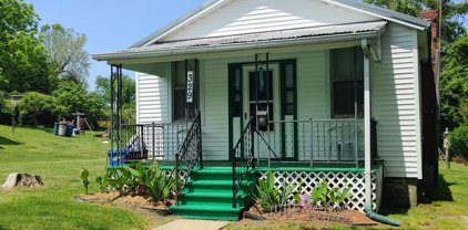 329 & 327 N Liberty St, Centreville