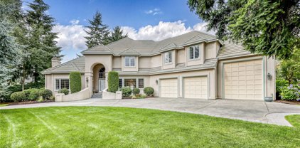 1145 High School Road NE, Bainbridge Island