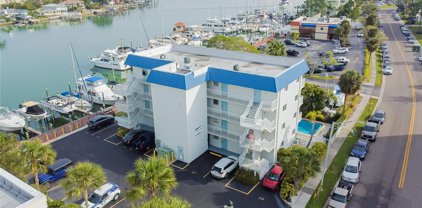 800 Bayway Boulevard Unit 22, Clearwater