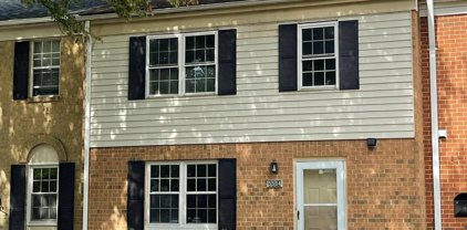 5504 Paxford Ct, Fairfax