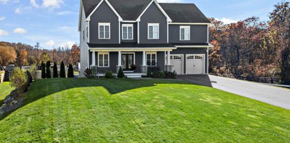 171 Greenwood Ave, Seekonk