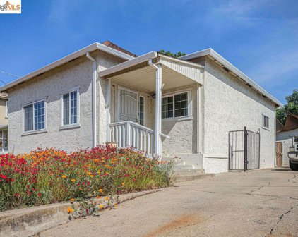 214 W 8th St, Antioch