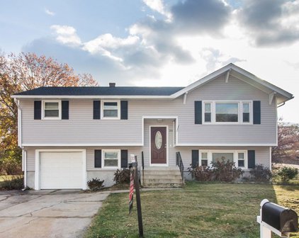 26 Druid Hill Ave W, Randolph