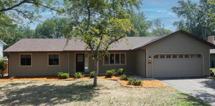 11524 Kensington Drive, Eden Prairie