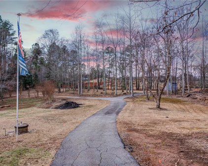 S Cherokee Ln Ext, Woodstock