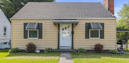 300 Wakefield Rd, Hagerstown