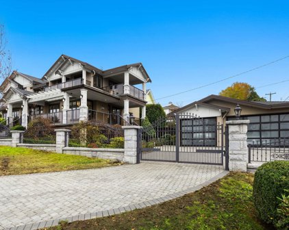 2640 Jones Avenue, North Vancouver