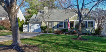 5537 Fairway Road, Fairway