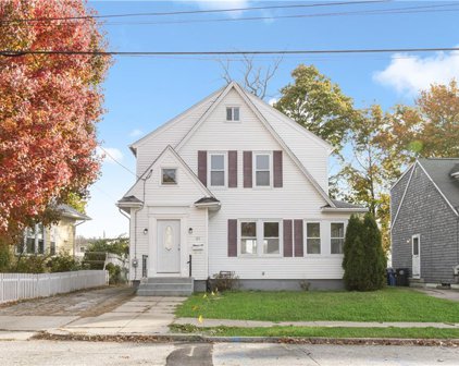 31 Haddon Hill  Road, Cranston