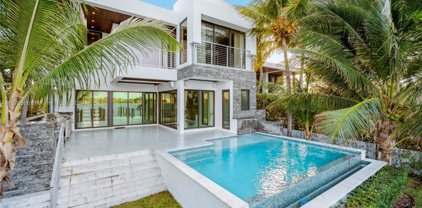 1311 Stillwater Dr, Miami Beach