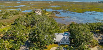 520 Wesley Oak Circle, St Simons Island