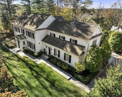 39 Temple Road, Wellesley