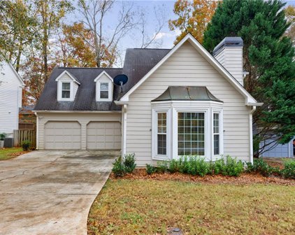 1085 Club Ne Trace, Brookhaven