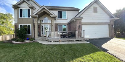 427 Essex Court, Sugar Grove