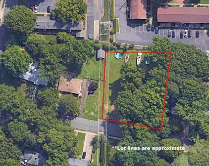621 Poindexter  Drive, Charlotte