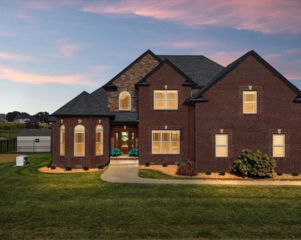 143 Josie Ln, Clarksville