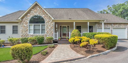 4111 W Hurley Pond Road, Wall