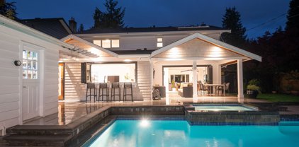 1105 W 24th Street, North Vancouver