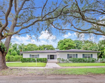 911 Aduana Ave, Coral Gables