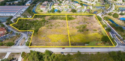 619-625 Williams Avenue, Lehigh Acres