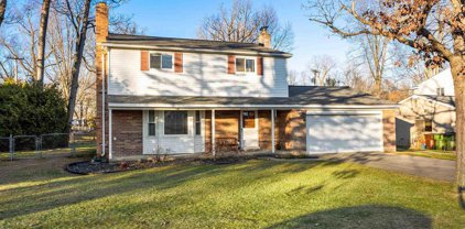 11031 Ranch Home Ct, Shelby Twp
