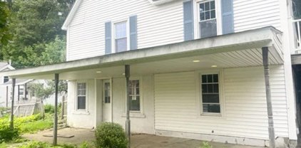 199 W Main St, Millbury