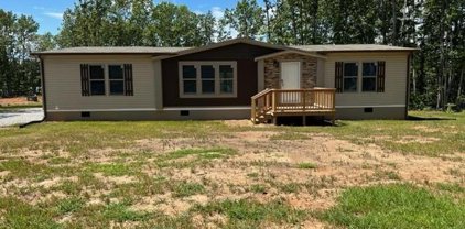 1011 Robinson Road, Appomattox
