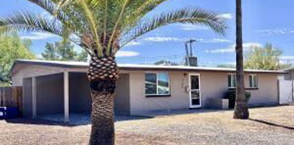 1725 S Avenida Regulo, Tucson