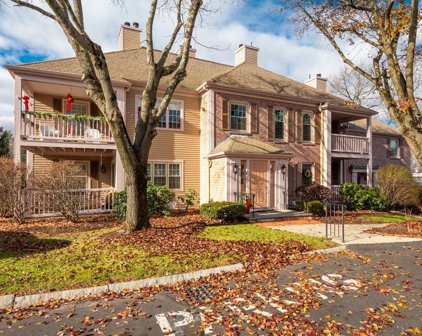 9 Highland Ct Unit 9, Needham