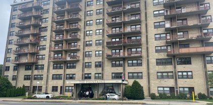 1000 Clove Road Unit 4c, Staten Island