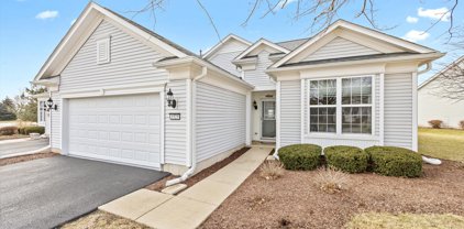 1525 Countryside Drive, Shorewood