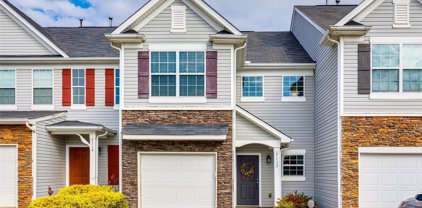 2112 Shady Pond  Drive, Clover