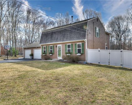 17 Hideaway  Lane, North Kingstown