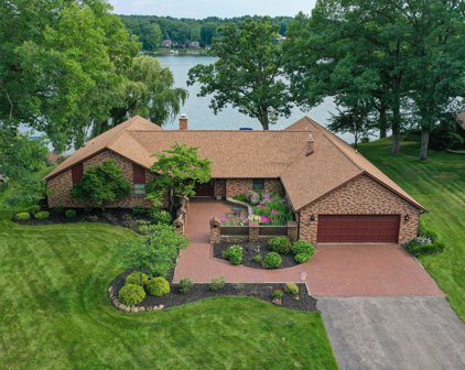 6150 Halbert Road E, Battle Creek