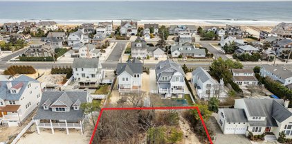 919 Barnegat Lane, Mantoloking
