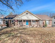 10108 NW Mirror Lake Drive, Parkville image