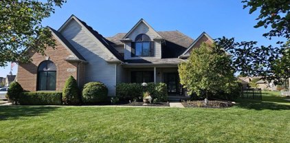 19902 PINE CONE, Macomb Twp