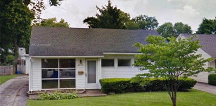 2833 8th Street, Cuyahoga Falls