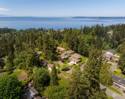 17606 72nd Avenue W, Edmonds