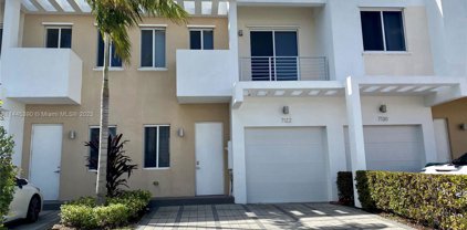 7122 Nw 103rd Path Unit #7122, Doral