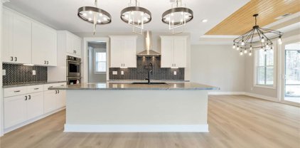 301 S Mount Carmel Road, Mcdonough
