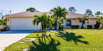 5225 Anchorage Dr, Cape Coral