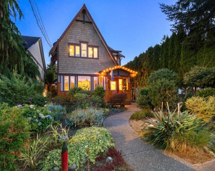 23276 Francis Avenue, Langley